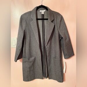 Elegant Gray Women's Blazer